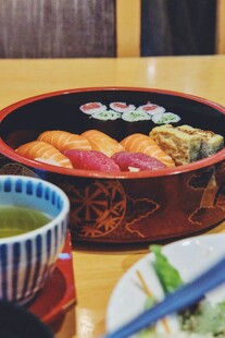 精致日式寿司套餐