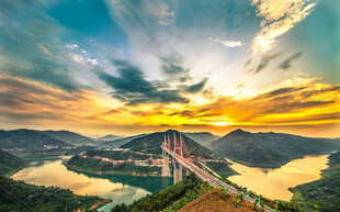 岩架大桥 壮丽夕阳下的桥梁美景