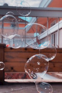 梦幻泡泡飞舞瞬间