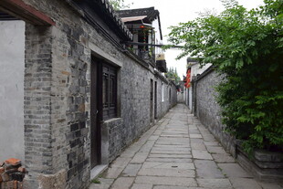 古巷幽深 尽显岁月韵味