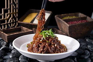 香辣牛肉丝 美味诱人