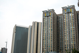 城市高楼建筑群景观