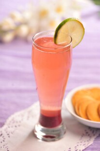 草莓柠檬果汁饮品图片