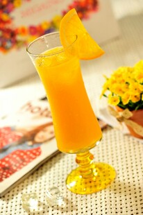 柳橙果汁饮品玻璃杯图片