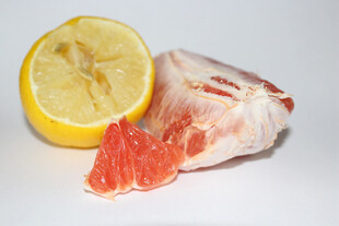 柠檬与西柚切块展示