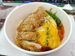 蛋包饭