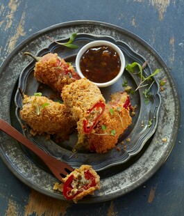 美味炸物配蘸酱