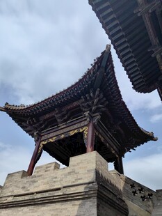 古建角楼
