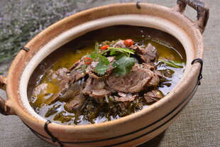 美味砂锅牛肉
