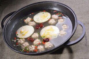 菌香丸子锅