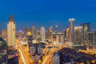 繁华都市夜景俯瞰