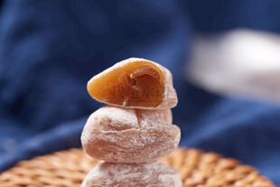 美味传统特色糕点姑娘肉