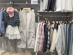时尚女装陈列展示