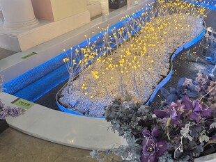浪漫蓝色灯光婚礼装饰