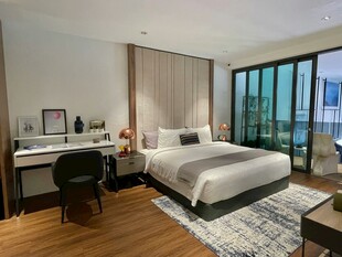 现代简约风格温馨卧室