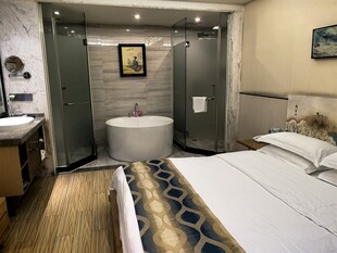 现代风格舒适酒店客房
