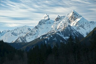 壮丽雪山风景