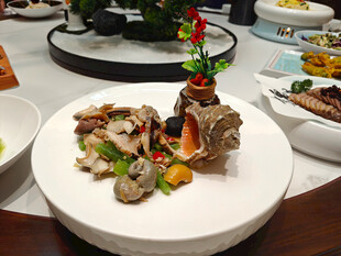 凉拌海螺肉