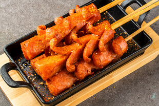特色美食烧烤火腿肠