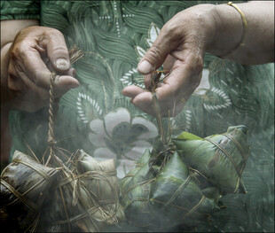 手工包制的传统美味粽子