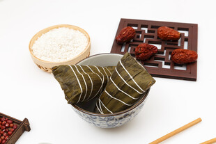 端午粽子及食材展示