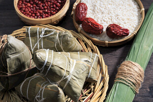 传统端午食材与美味粽子