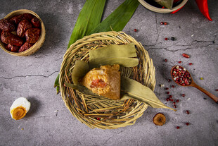 美味粽子及配料展示