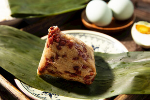 美味传统豆沙粽