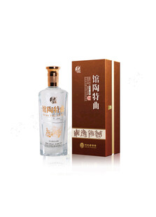 馆陶特曲东龙经典白酒展示