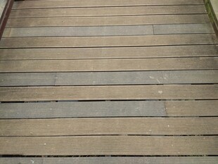 木质地板