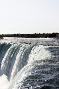 壮观的大瀑布景象