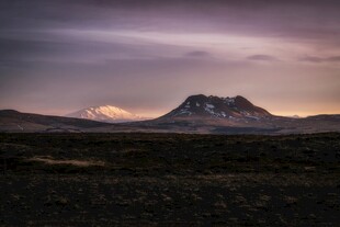壮丽山景与梦幻天空