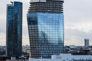 现代都市摩天大楼景观