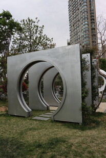 户外金属环形艺术雕塑