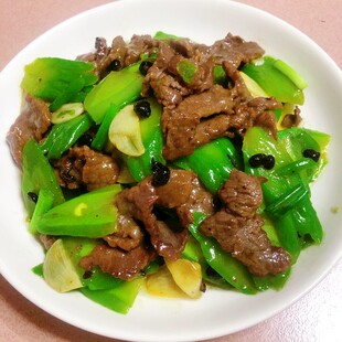 苦瓜炒牛肉