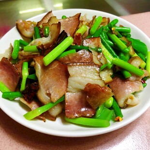 青椒炒腊肉 