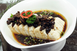 香菇浇汁豆腐