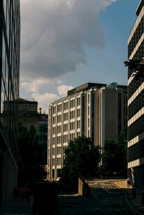 城市中的高楼建筑景观