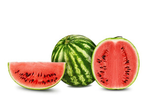 多汁的切开西瓜