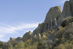 山峰 岩石