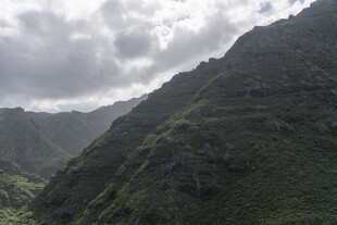 山峦 云雾 