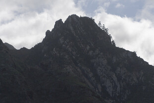 山峰