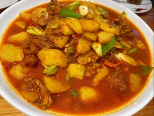 美味土豆烧鸡块