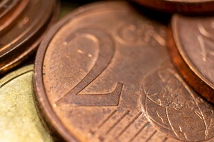 特写欧元区2欧分硬币