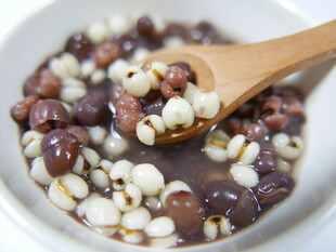 红豆薏仁粥特写