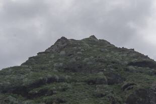 山峰 云雾 