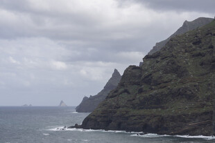 山峦 大海