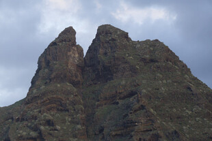 山峰 岩石
