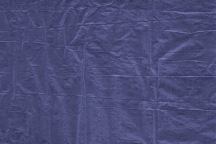 深蓝色褶皱布料纹理