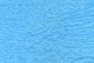 浅蓝色褶皱纹理布料